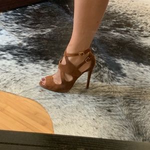 Zara NWOT strappy heels